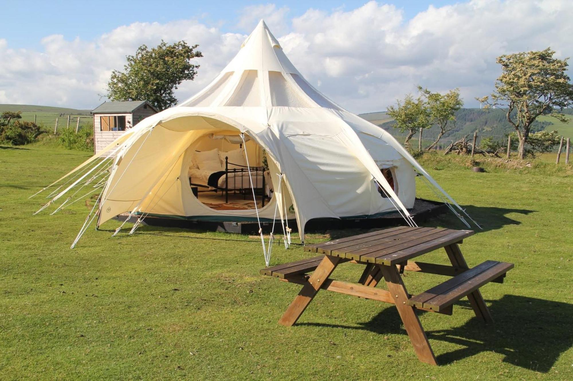 Tal-Y-Fan Farm 6M Stargazer Tent Bridgend  Luaran gambar